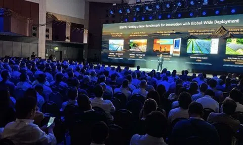 Năm đột phá công nghệ: Huawei ra mắt nền tảng ESS tạo lưới thế hệ mới LUTERRA™