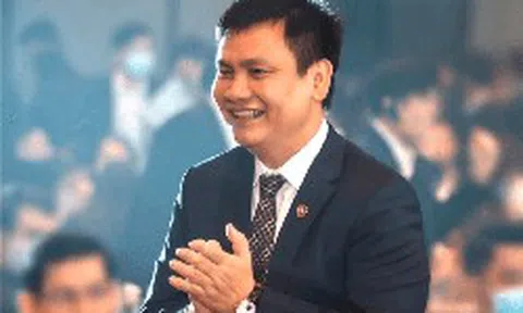 Vì sao 2 cổ phiếu từng gắn với ông Nguyễn Hồ Nam sắp bị huỷ niêm yết bắt buộc?