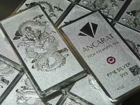 Giữa lúc giá bạc áp sát 100 triệu đồng/kg, ANCARAT có động thái khác thường