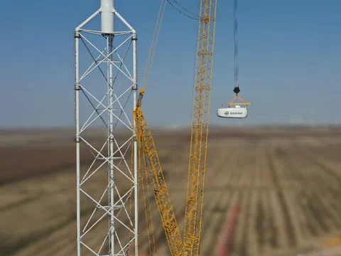 Envision Energy kết nối nguyên mẫu tua-bin gió AI đầu tiên cho Fortescue, mở ra tương lai năng lượng tái tạo của Australia