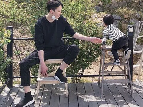 Dấu hiệu một đứa trẻ đang bị nuôi dạy sai lầm