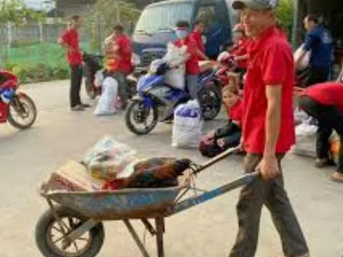 Giữa mùa thưởng Tết, một công ty gây sốc với phần quà "biết đi" lạ đời khiến dư luận xôn xao