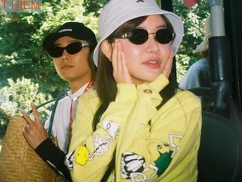 Tăng Duy Tân đi biển với Bích Phương, Tết tràn ngập trong nhà NSND Tự Long