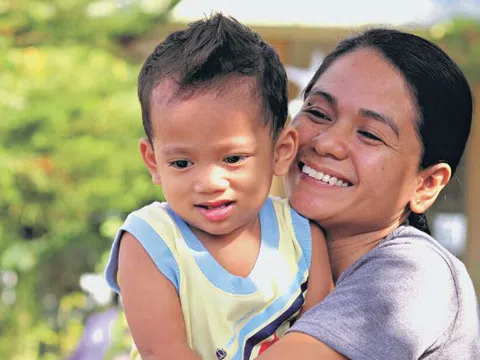 Gia đình có TRĂM TỶ cũng không bằng có một người mẹ như thế này!