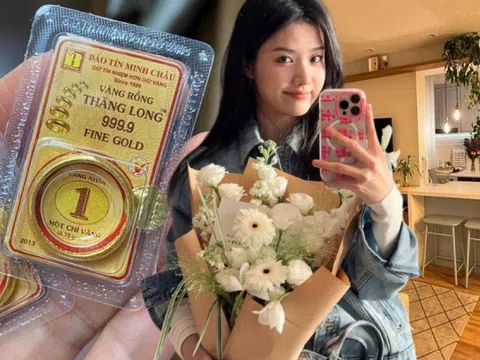 Cố đợi thưởng Tết để mua chỉ vàng đầu tiên, trả lãi tiền mua đất: Nhân viên văn phòng TP.HCM, Hà Nội "đảo chiều đầu tư"