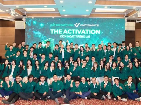 Giáo sư Mỹ và chuyên gia công nghệ hội tụ tại VinDynamics: Giấc mơ robot cho mọi người