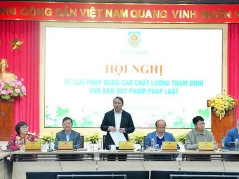 Bộ trưởng Tư pháp chấn chỉnh công tác thẩm định văn bản pháp luật
