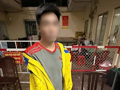 Kiểm tra khách sạn ở trung tâm TPHCM, phát hiện 5 người liên quan ma tuý