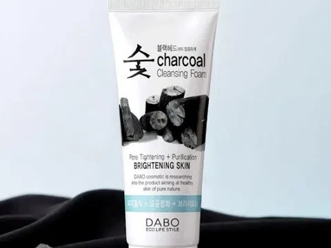 Người tiêu dùng lưu ý: 2 sản phẩm sữa rửa mặt bị thu hồi trên toàn quốc