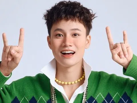 Làm mascot, diễn bar 2h đêm và quá khứ bị khinh thường của diễn viên Đoàn Thế Vinh