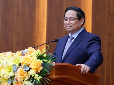 Thủ tướng: Tạo môi trường tự do sáng tạo, "dám ước mơ, dám khát vọng" để thu hút nhân tài