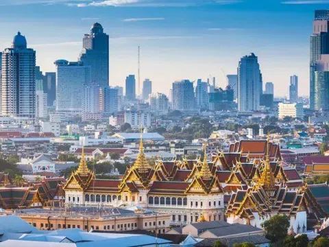 Chuyên gia Thái Lan thừa nhận: "Việt Nam từng 'thua xa' ở nhiều lĩnh vực, những chỉ khoảng 2 năm nữa, kinh tế nước này sẽ vượt qua Thái Lan"