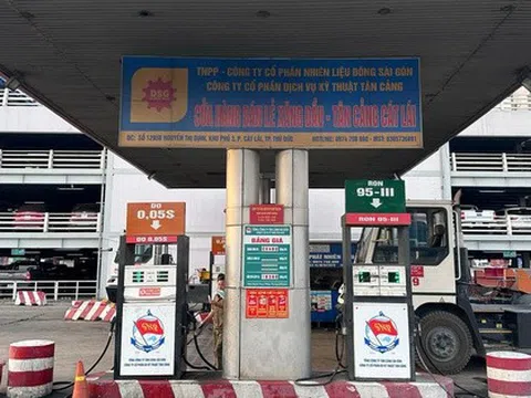 Công ty CP Dịch vụ Kỹ thuật Tân Cảng thu hồi thông báo liên quan bán lẻ xăng dầu