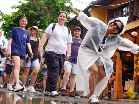 Du lịch Việt Nam có thể bứt phá, đón lượng lớn khách hủy tour tại vùng chiến sự