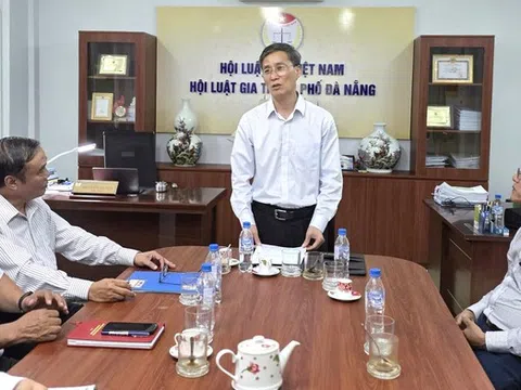 Ông Nguyễn Khánh Ngọc thăm và làm việc với Hội Luật gia Đà Nẵng