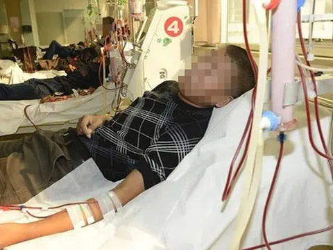 Nam kỹ sư CNTT 40 tuổi suy thận dù ăn rất nhạt, nguyên nhân từ 1 thói quen ngủ người càng trẻ càng yêu thích