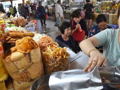 Chính phủ quy định chi tiết ngưỡng doanh thu miễn các loại thuế với hộ kinh doanh