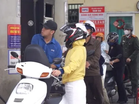 Phó Thủ tướng: Không để đứt gãy nguồn cung xăng dầu trong mọi tình huống