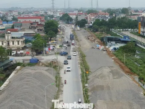 Dự án mở rộng QL6 qua 3 phường Hà Nội: Nhiều đoạn vẫn ‘tê liệt’ vì vướng mặt bằng