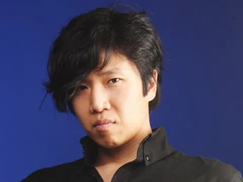 Bắt khẩn cấp nam ca sĩ 55 tuổi