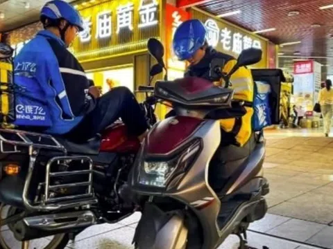 Buồn của nghề shipper: Làm 6 năm vẫn ngại mặc đồng phục vì sợ miệt thị, bị coi như vô hình dù giao 120 đơn/ngày