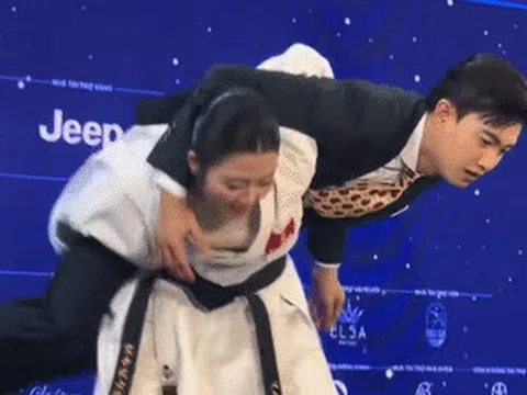 Quốc Trường được người đẹp bế thốc xoay vòng, MC Minh Trang VTV 'càng ngắm càng mê'