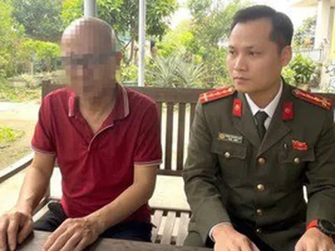 Hai người bị phạt vì đăng bài xúc phạm công an trên Facebook