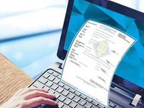 Thay vì xuất toàn bộ 1.000 hóa đơn/ngày, có thể gộp và chỉ xuất một lần để tiết kiệm thời gian, chi phí không? Cơ quan Thuế trả lời