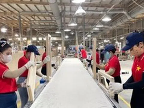 Doanh nghiệp 'khát' lao động, đãi ngộ tốt vẫn không ăn thua