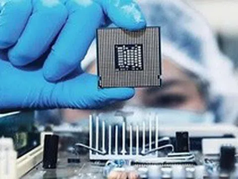 Gặp 'ông lớn' hàng không vũ trụ TOP 12 thế giới, Phó Thủ tướng đề nghị hỗ trợ đào tạo 50.000 kỹ sư bán dẫn tại Việt Nam