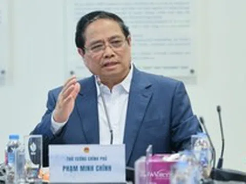 Thủ tướng: Nhà máy Nghi Sơn tập trung sản xuất xăng dầu, ưu tiên nhiên liệu bay