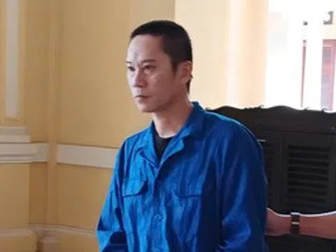 Gã đàn ông đốn mạt xâm hại trẻ tại phòng trọ