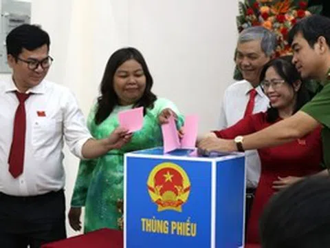 HĐND phường Phú Thuận, TPHCM: Ổn định tổ chức bộ máy, chăm lo an sinh xã hội