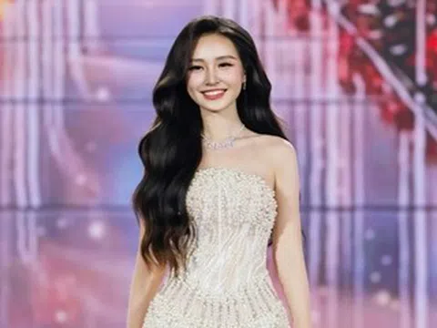 Á hậu sở hữu vòng ba 98cm, bị chê lùn gây tiếc nuối tại Miss World Vietnam