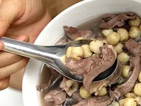 Ở con lợn có 1 phần chỉ nặng 3 lạng nhưng chứa protein "quý", khá bổ tim và não: Ra chợ không mua sớm là hết!
