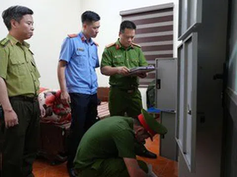 Cận cảnh khám xét, bắt giữ nhiều cán bộ liên quan đến nhóm “xã hội đen” núp bóng doanh nghiệp