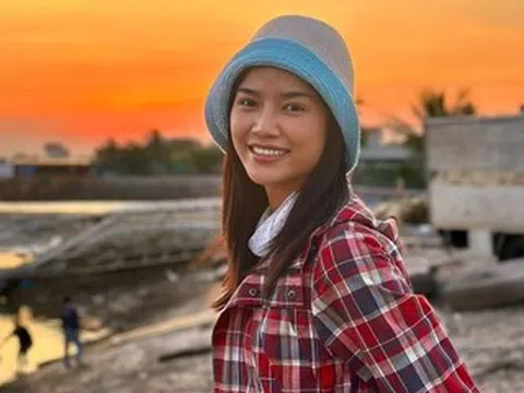 Diễn viên Anh Đào 'Không giới hạn': Tôi đang thất nghiệp, nghèo thì gặp vị cứu tinh