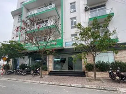 Một giám đốc phòng khám đa khoa bị khởi tố