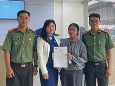 Tài khoản ngân hàng ACB 5 năm không dùng bỗng phát sinh giao dịch +500 triệu đồng, người phụ nữ ở Lâm Đồng được công an mời tới làm việc