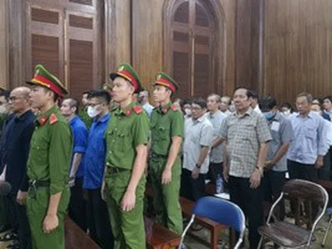 Vụ án khu đất Bến Vân Đồn (TPHCM): Những "giao dịch bí mật"