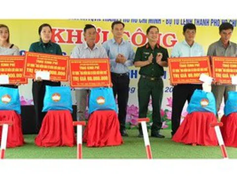 Hoạt động nghĩa tình của Ủy ban MTTQ Việt Nam TPHCM tại Tây Ninh