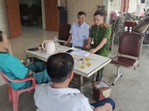 Người đàn ông 68 tuổi đến ngân hàng làm thủ tục rút số tiền 88.986.000 đồng, giao dịch viên lập tức báo công an