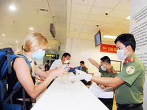 Cục Hải quan cảnh báo: Mang từ 300g vàng khi nhập cảnh phải khai báo, vượt định mức phải chứng minh nguồn gốc