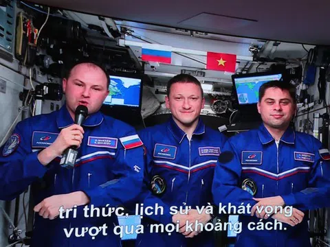 Lời chào Việt Nam từ Trạm Vũ trụ quốc tế