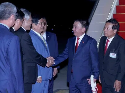 Thường trực Ban Bí thư bắt đầu chuyến thăm Campuchia