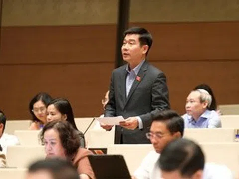 Đề xuất bỏ quy định bắt buộc công chứng giao dịch bất động sản