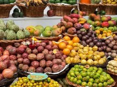 Đi chợ mua trái cây, nên chọn quả to hay quả nhỏ? Nhiều người chọn sai