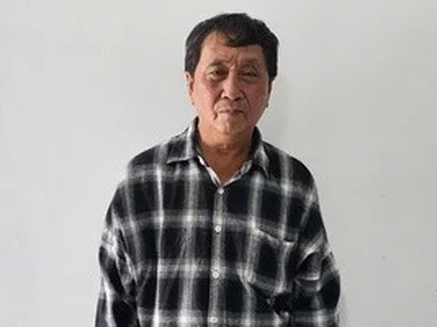 Tạm giữ đối tượng “hô biến” vé số giả thành vé trúng để lừa đảo