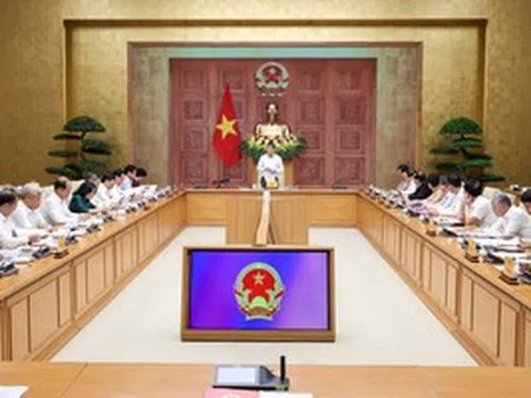 Ba Bộ trưởng được Thủ tướng Lê Minh Hưng biểu dương