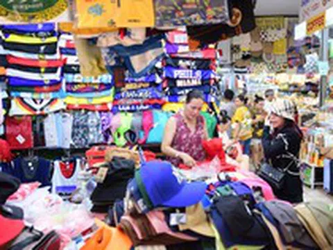 Hộ kinh doanh cần ngưỡng miễn thuế hợp lý